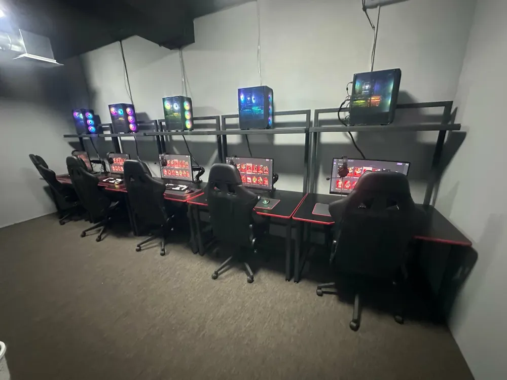 Replay — Развлечения